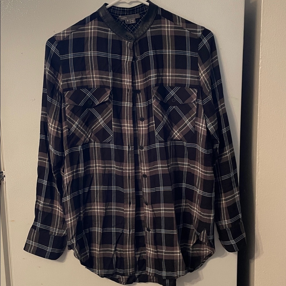 Vince Womens Size 0 Plaid Button Down Blouse with Lamb Leather Trim Collar Style